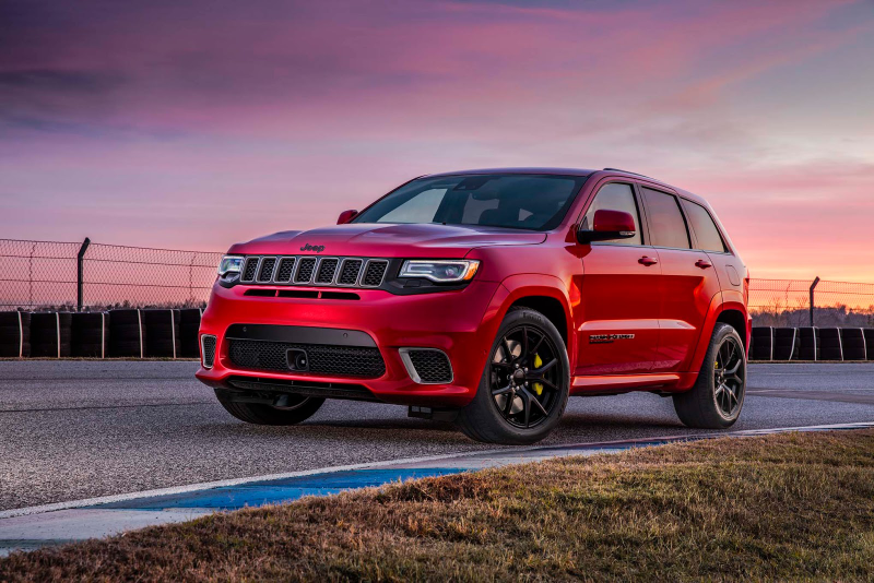 Illustration for article titled 2018 Jeep Grand Cherokee Trackhawk: This Is More Of The 707-HP Monster Jeep